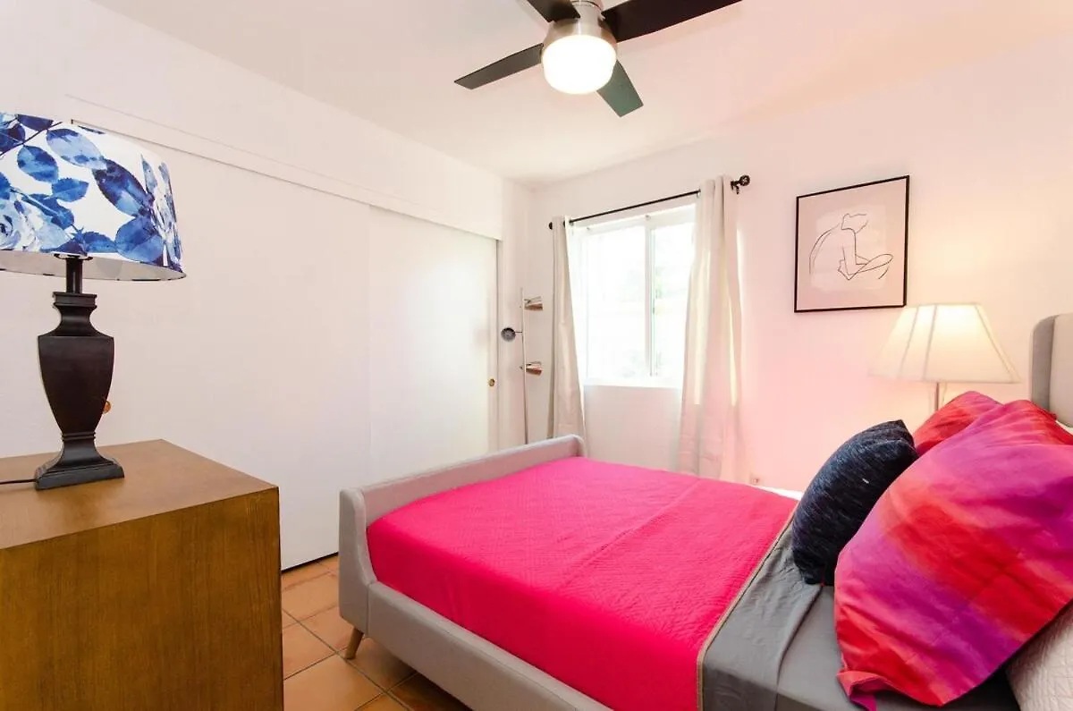 Zen Palm Springs Home With Pool, Hot Tub And Mountain View Apartamento