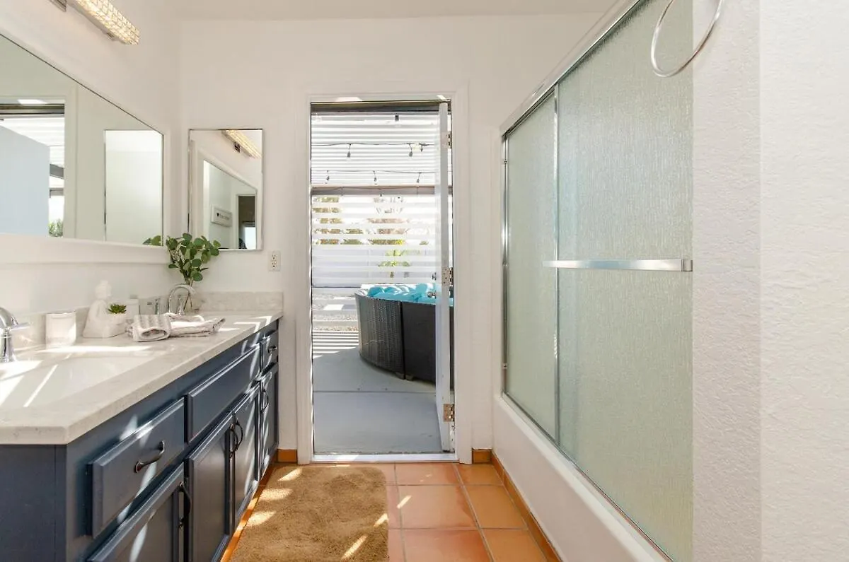 Appartement Zen Palm Springs Home With Pool, Hot Tub And Mountain View États-Unis
